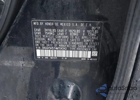 2017 Honda Fit Lx z USA, uszkodzony, nr VIN 3HGGK5H57HM704342